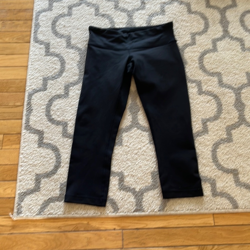 Lululemon crop